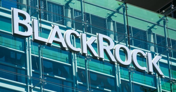 Share blackrock chart blk price market month stock